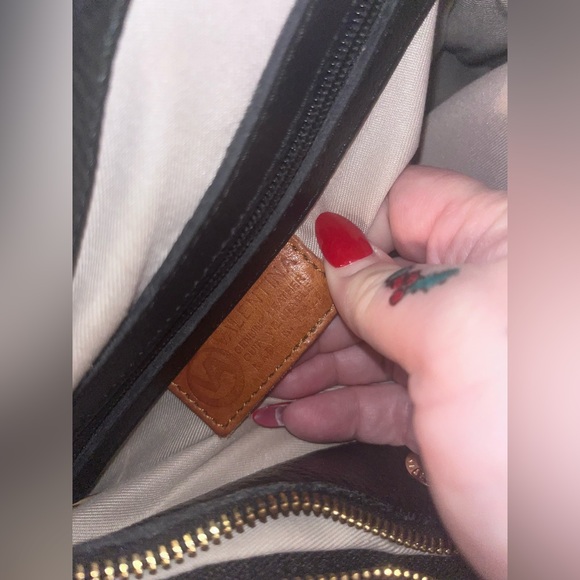 Valentina Italia Black Pebbled Leather Handbag Purse Crossbody W Gold Hardware - Picture 4 of 6